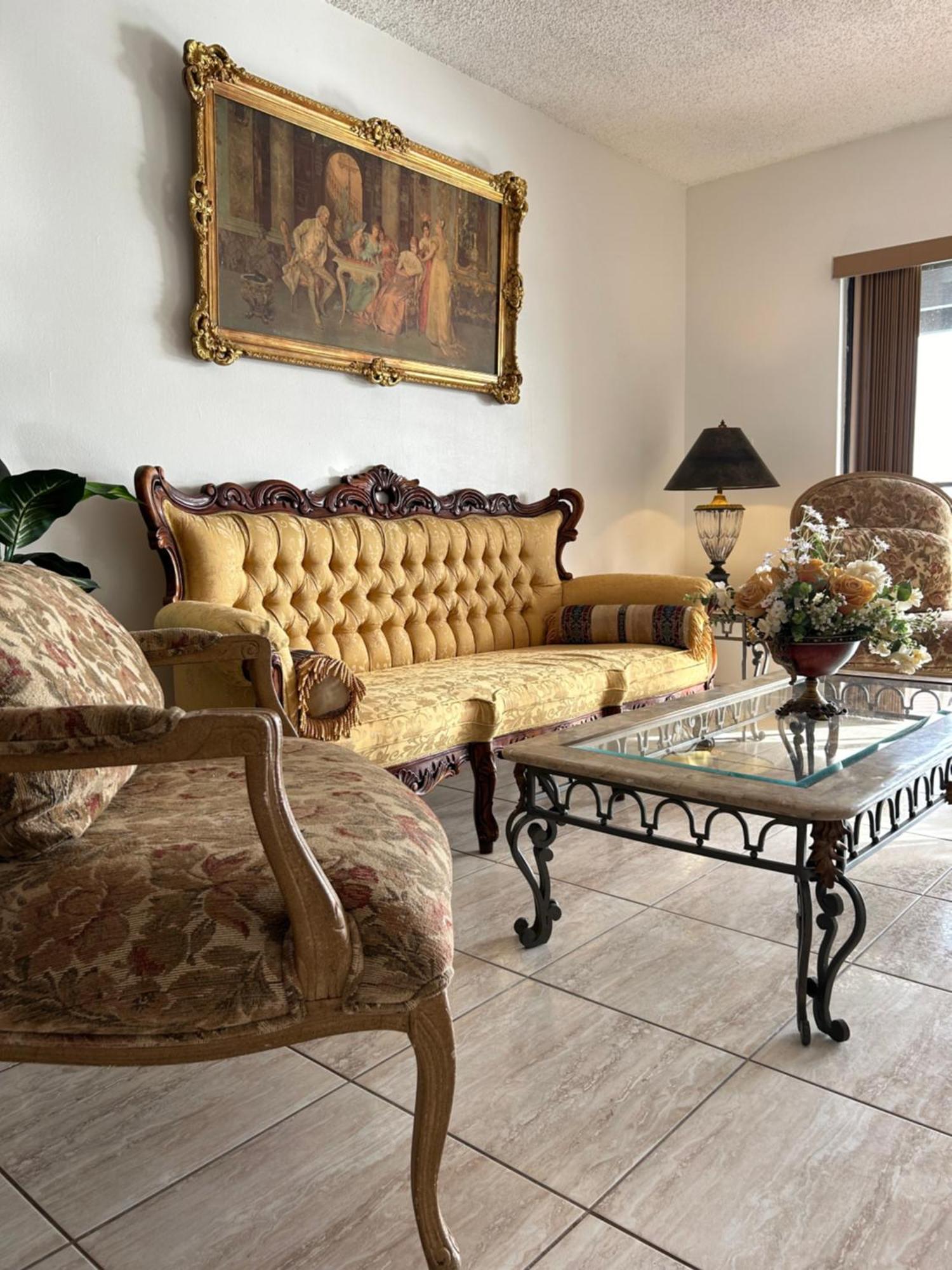 Beautiful Apartment With Very Elegant Colonial Decoration Tamiami Экстерьер фото